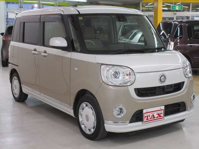 当社の買い取り車両です。ユーザー様より買い取りさせて頂いた車両を直接販売させて頂いておりますので、中間マージン等余計な経費がかかりません。