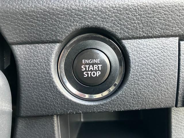 プッシュエンジンスタートシステム、エンジン始動・停止をワンタッチで行うことができます。