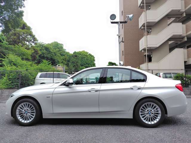 全車安心保証付き販売です。保証修理は全国対応ですので遠方のお客様も安心してお買い求め頂けます。延長保証などもご用意しておりますのでお気軽にご相談下さい