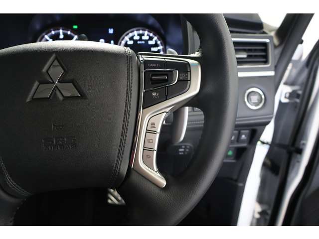 先行車との車間距離を保ちつつ定速走行ができるアダプティブクルーズコントロール！