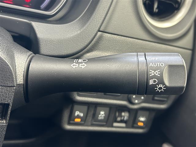 【運転席操作部】快適なドライブを楽しむための機能が装備されています！運転席から触れるので、使いやすいです！除菌プランいれていただくと、さらに清潔で安心していただけます！