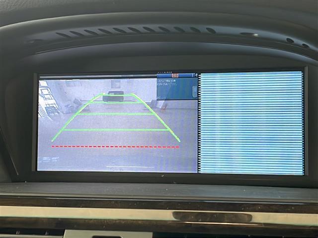 【ナビ】ナビ付き　純正ナビ、社外ナビがございます。※車種・年式により異なります。詳しくはお問い合わせください。