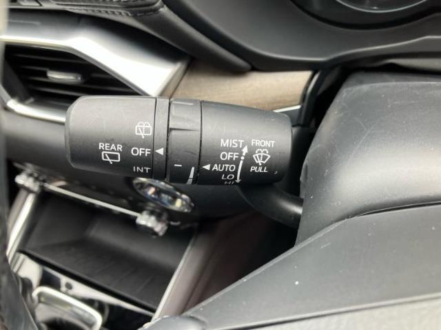 国産車から輸入車まで多様なお客様のニーズのお応えできるように、全国規模で豊富な在庫展開！車のことならWECARSへ！