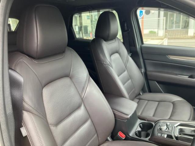 「この車の写真をもっと見たい」「状態が気になる」「この装備はついている？」どんな小さな疑問でもお気軽にお問い合わせください！