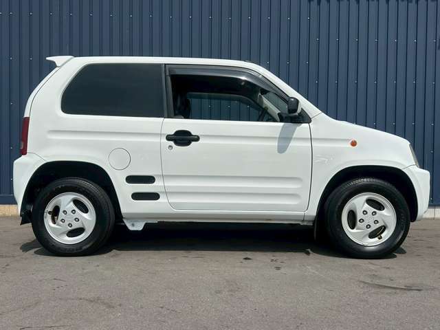 弊社ではお車の保証等はなく現状販売ですが、お得にご案内しております！価格重視の方は必見です★是非お問い合わせください！