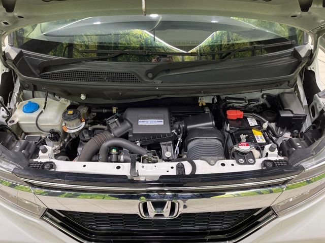 親切・丁寧な専門メカニックスタッフが応対！・車検・点検整備・事故等の修理などアフターサービスも安心。お車のカスタマイズもネクステージのサービススタッフまでご相談ください！