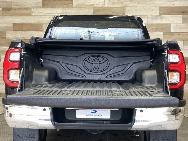 コックピット。車内もキレイで嫌な臭いもありません！ご納車後の臭いが付きにくくなる「空気触媒コーティング」もあります。