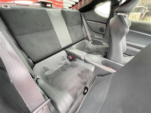 みなさまのお車選びのお手伝いをさせてください！スタッフ一同心よりご来店、お問い合わせをお待ちしております！