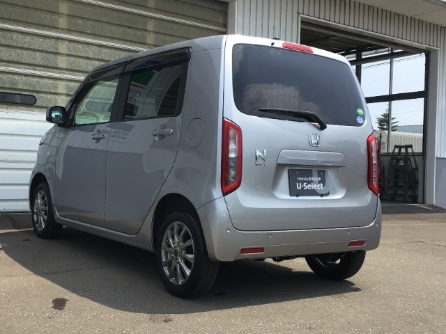 任意保険も取扱いしております。新しいお車に合った保険内容でしっかりサポートいたします。まずはお見積もりからお気軽にお問い合わせください！