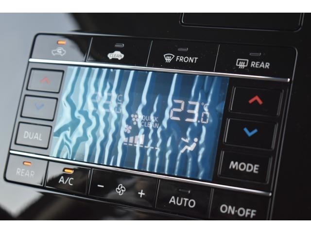 オートエアコンで温度を設定するだけで快適な車内環境を維持することができます！