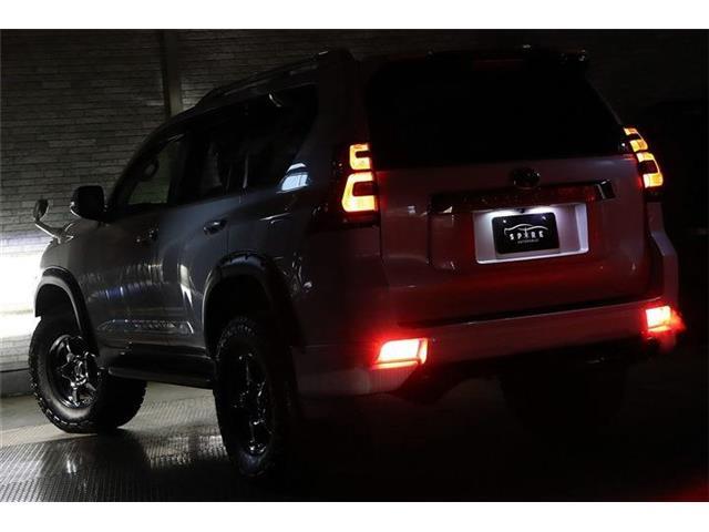 ★オーバーフェンダー　★モデリスタリアスポイラー　　★ランチョリフトアップサス　★KONIショック　★社外ラテラルロッド　★ブラッドレイ17intAW　★ジオランダーオールテレーンタイヤ　★MTモード