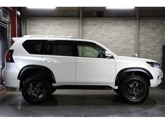 【SPIRE×こだわり1】当店在庫の9割はサビの少ない本州から、厳選してより下回りのコンディションが良いお車をご提供しております☆下回りの錆や腐食の進行を抑える、2種類の防錆塗装もご用意してますよー♪