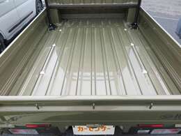 ☆カートピアキクチは九州運輸局認証工場完備です！在庫車両は主に商用車などをメインとして揃えています！販売から整備、板金塗装、車検までお車の事なら全てお任せ下さい！お問合せお待ちしております☆