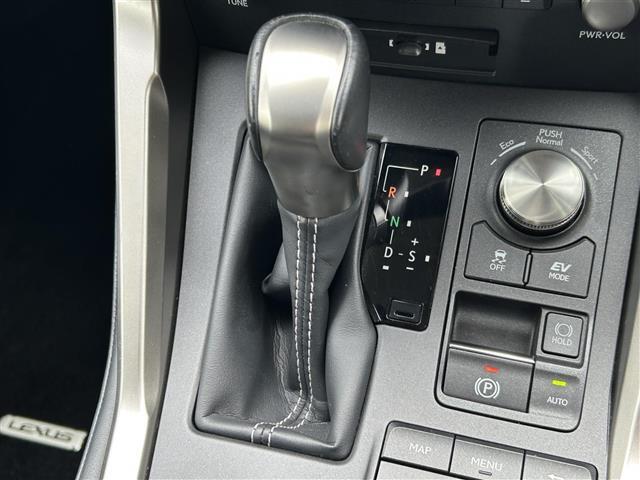 自動車保険（朝日火災・損保ジャパン）各種取り扱っております！お車のサポート関係も充実しております！