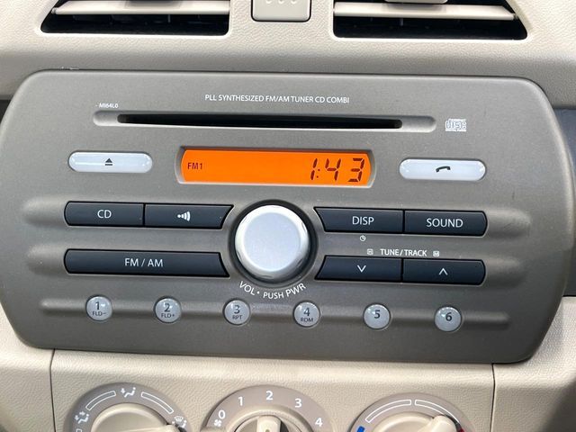 お好きな音楽を車内でお楽しみいただけます♪スピーカー交換・ウーハー追加などの音質向上や、最新ナビ・後席モニター等の取り付けも是非ご相談ください！