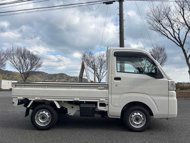 車検・毎年来る自動車税・自賠責保険・オイル交換費用込で月々定額で乗れる、新車軽自動車専門個人向けリース『フラット7』も好評です！詳しくは、0934811888まで！