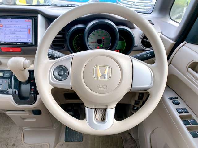 自社整備工場完備！　納車後のアフターフォローも安心してお任せください！