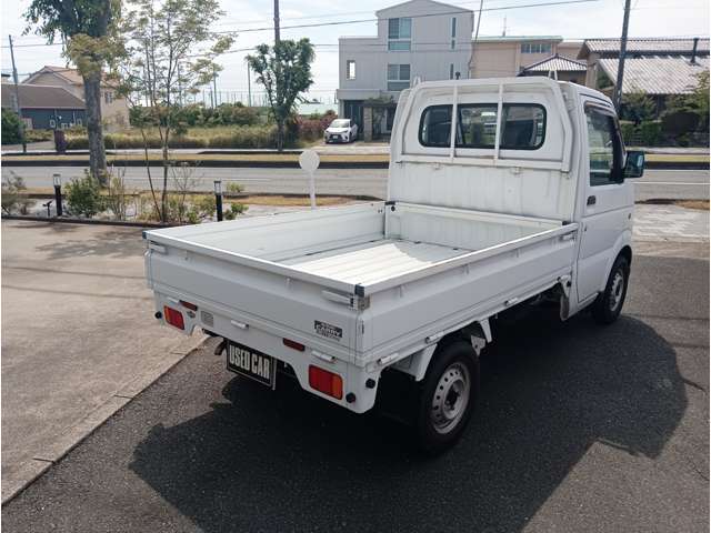 ★AKオートではプロの洗車スタッフが在籍しています！ご購入して頂いたお車は一台一台愛情をもって丁寧に仕上げ、お客様にお渡しさせていただきます＾＾
