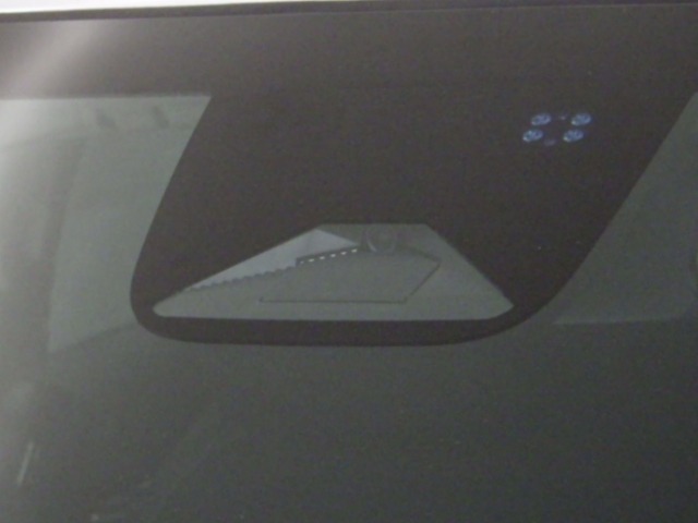 【Honda SENSING】衝突被害軽減ブレーキ〈CMBS〉、ACC〈アダプティブ・クルーズ・コントロール〉、LKAS〈車線維持支援システム〉、誤発進抑制機能、等で安全運転のサポートをします！