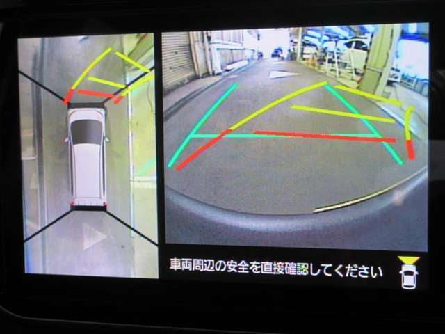 パノラミックビューモニター付きです。車両を上から見たような映像をディスプレイオーディオ画面に表示。運転席からの目視だけでは見にくい、車両周辺の状況をリアルタイムでしっかり確認できます。