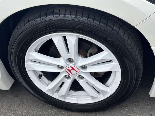 購入後も安心して頂く為、車の整備、保証、アフターも充実さておりますのでご安心下さい