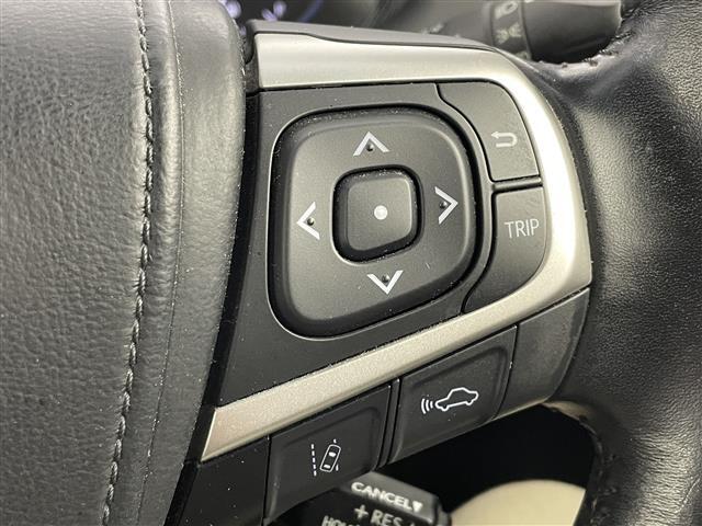 【運転席操作部】快適なドライブを楽しむための機能が装備されています！運転席から触れるので、使いやすいです！除菌プランいれていただくと、さらに清潔で安心していただけます！