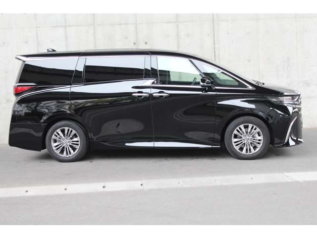 お気軽にお問合せください。全国納車承ります。