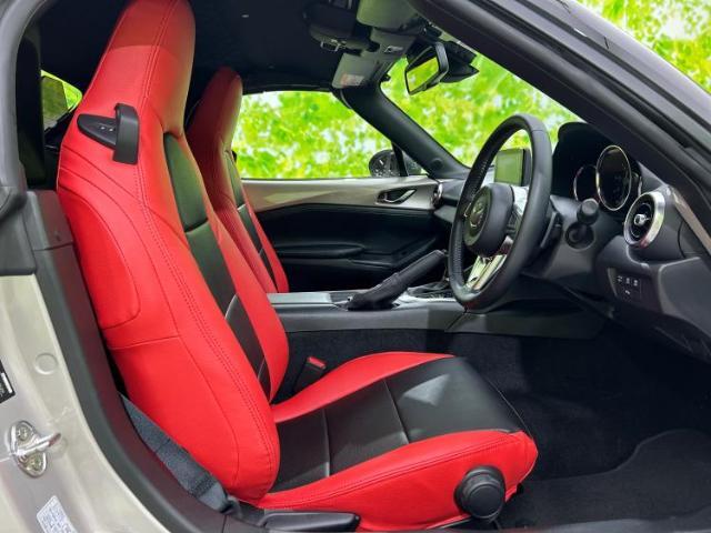 「この車の写真をもっと見たい」「状態が気になる」「この装備はついている？」どんな小さな疑問でもお気軽にお問い合わせください！