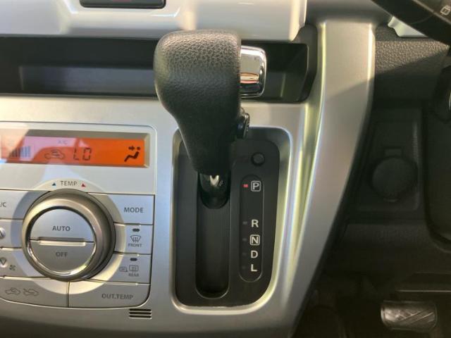 国産車から輸入車まで多様なお客様のニーズのお応えできるように、全国規模で豊富な在庫展開！車のことならWECARSへ！