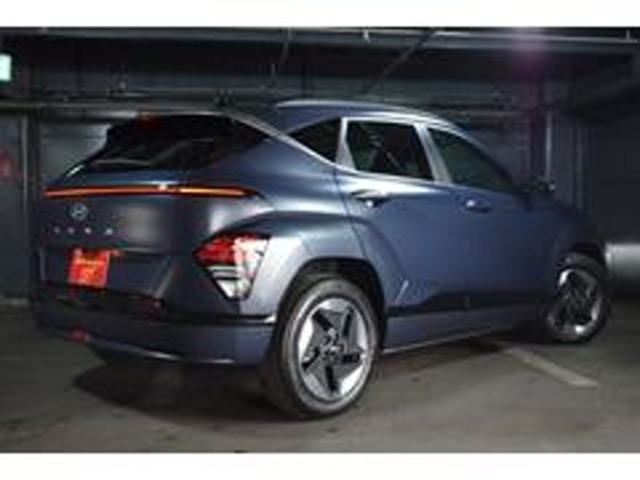中古車から登録済未使用車・新車までに及ぶ、豊富な在庫に納得価格、きっとお求めの車両が見つかります。