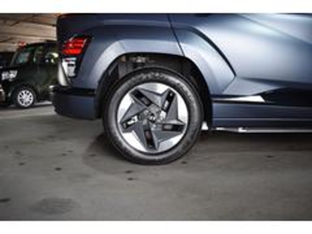この時期にお買い得な1台を是非♪お客様のお車をプロの見立てでより良い1台をプロデュースします！是非一度お店に遊びに来てください☆
