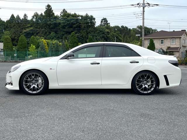 【コンディションチェック】スポーツカー選びをするうえでもっとも大事にしたいコンディションチェック。GTガレージでは併設工場にて全車事前コンディションチェックを実施。診断結果をもとにご案内いたします。