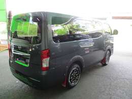 インテリジェントルームミラー、アラウンドビューモニター、ワンタッチオートスライドドア装備！