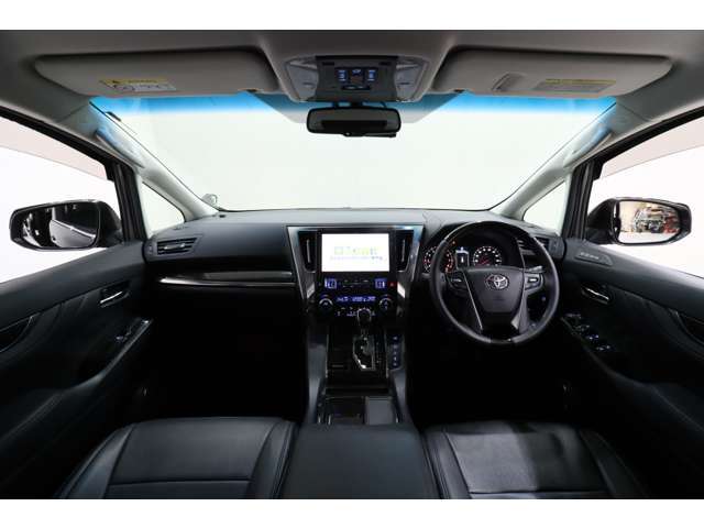 【高品質な中古車を適正価格で】「買ってすぐに多額の修理費がかかった」「アフターサービスが無かった」「高額なオプションを提示された」このような事が無いよう、高品質な中古車を適正価格で販売しています。