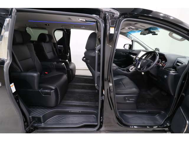 【公式YouTubeチャンネル】在庫車両紹介や中古車販売店の裏側に迫る動画を配信中！ぜひチャンネル登録をお願いいたします！ https://icar-sapporo.com/youtube/