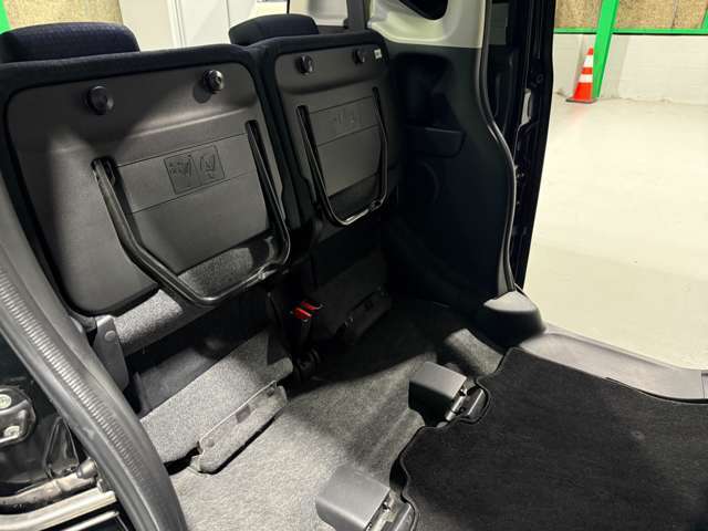 ☆リヤシートアレンジも多彩☆高さのある大きなお荷物も積めます☆