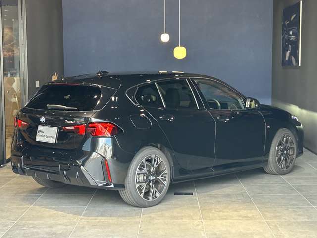2年保証/弊社デモカー/ヘッドアップディスプレイ/18インチホイール/オートトランク/harman/茶革電動シート/オットマン/前席シートヒーター/アンビエントライト/トップビューモニター