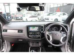 純正MMCSナビ　ドライブレコーダー　オートエアコン　レーダークルーズコントロール　ステアリングスイッチ　フロアマット