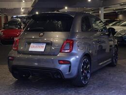 弊社ではご納車前整備にて、油脂類の交換や消耗部品の点検・交換を行います。