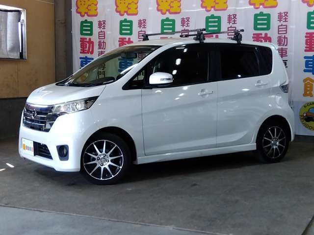 旭川店展示台数は約70台！
