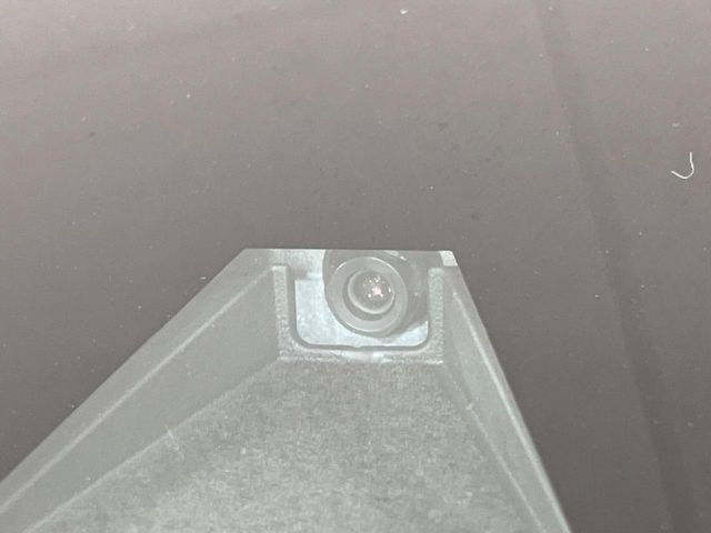 【トヨタセーフティセンス】走行中に前方の車両等を認識し、衝突しそうな時は警報とブレーキで衝突回避と被害軽減をアシスト。より安全にドライブをお楽しみいただけます。