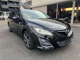 ディスチャージヘッドライト搭載で夜間の視認性もばっちりです！