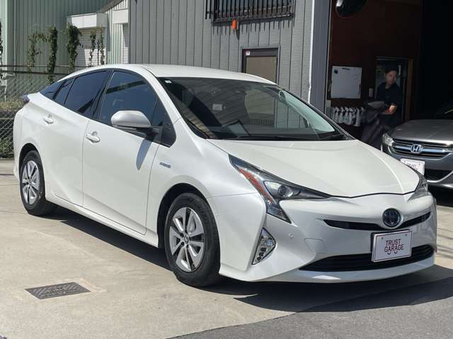 中古車に安心を！！全国ディーラー対象の1年保証込み（一部対象外有り）お気軽にお問い合わせください。