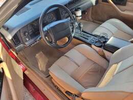 距離の割には綺麗な内装です。ダッシュボード割れ等無しです。過去の整備内容は数年に渡って掲載しています。Facebookで確認して下さい。