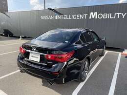 ☆全国2300ヶ所の日産サービス工場が、あなたの愛車を徹底的にサポートします。お客様のご希望により、有料で最長3年間のワイド保証プレミアムもございます。長く安心してお乗りいただけます！_