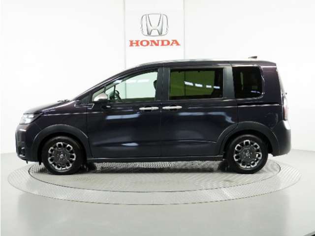 ◆メンテナンスパック（まかせチャオ）◆法定点検や車検、Hondaが推奨する点検に加えて、エンジンオイル・オイルフィルター等の交換をパックにしたのがまかせチャオです。