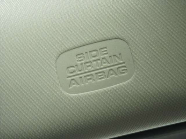 ◆サイドエアバッグ装備車◆側面からの衝突のダメージをやわらげてくれます。安全装備が充実しています！