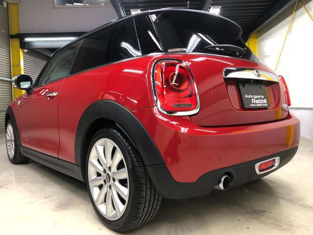 ☆どこを探しても理想の車が見つからないお客様。是非一度当店スタッフへご相談ください！稀少グレードや厳しいご予算でもあなたの夢を叶えます！