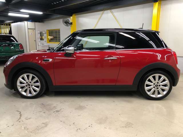 ☆全国納車可能です☆遠方のお客様もご安心ください。当店スタッフがご自宅までお届けいたします！