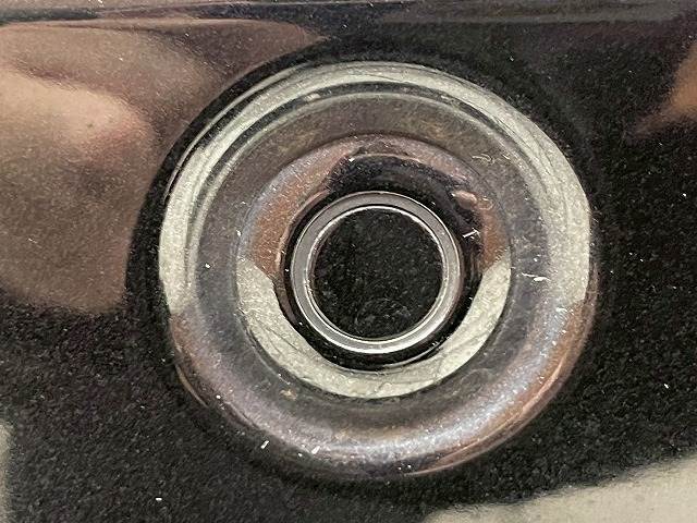 【クリアランスソナー】障害物との接近や距離を音やディスプレイ等で警告します。不慣れな駐車や安全を守ります。